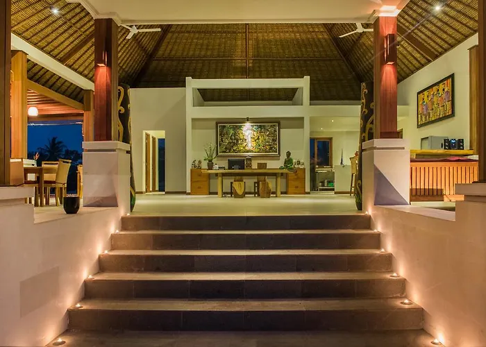 Villa Anusara Luxury Villas *