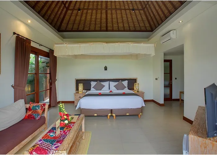 Anusara Luxury Villas