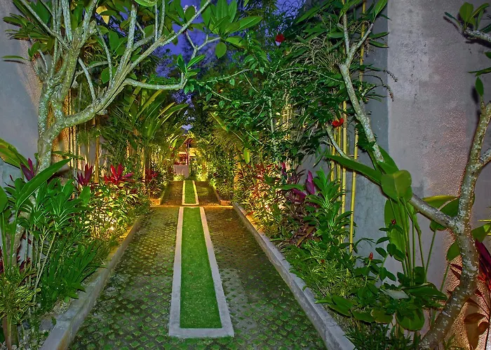 Anusara Luxury Villas