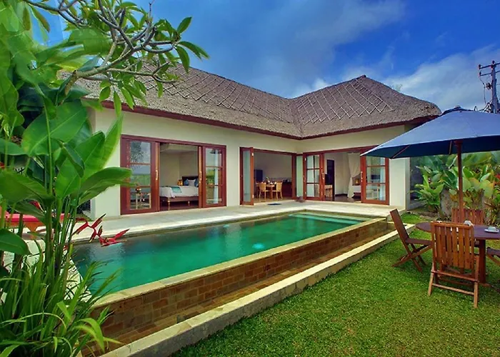 Anusara Luxury Villas *